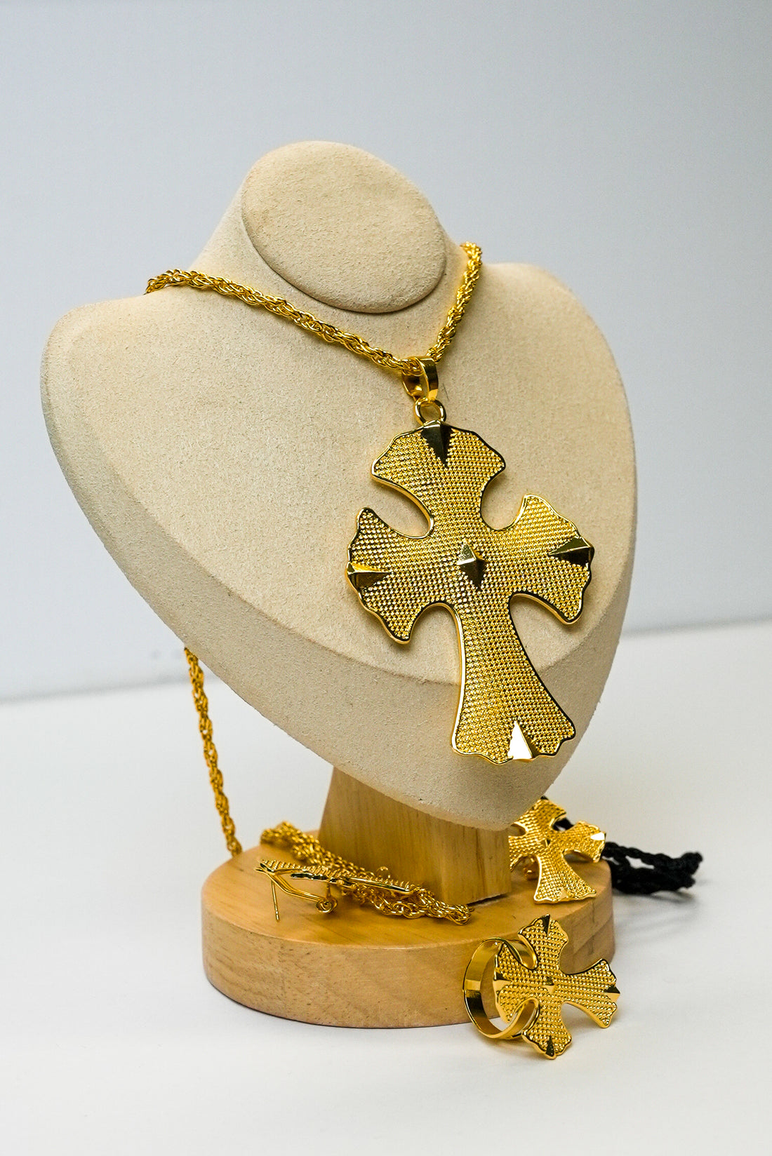Golden Cross Pendant Set